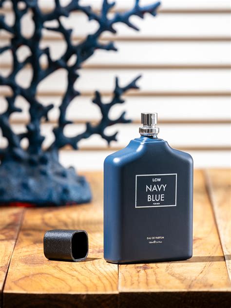 Karışık Navy Blue EDP Erkek Parfüm 100 Ml .